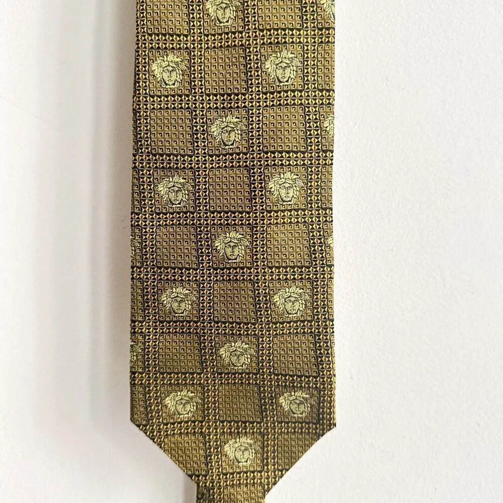 Gianni Versace Medusa Face Geometric Print Men's Tie